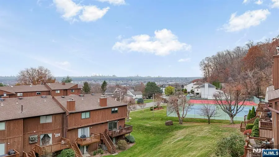 10 Penney Court, Hawthorne, NJ 07506 - Image #3