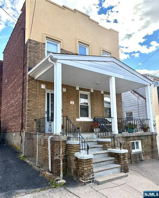 10 Farnham Avenue, Garfield, NJ 07026 - Image #2