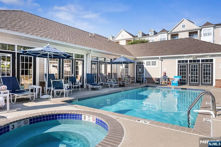 134 Cory Lane 134, Elmwood Park, NJ 07407 - Image #2