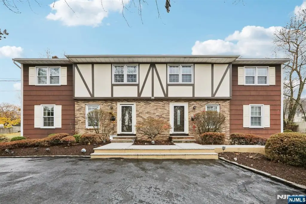 822 Pompton Avenue, Cedar Grove, NJ 07009 - Image #1