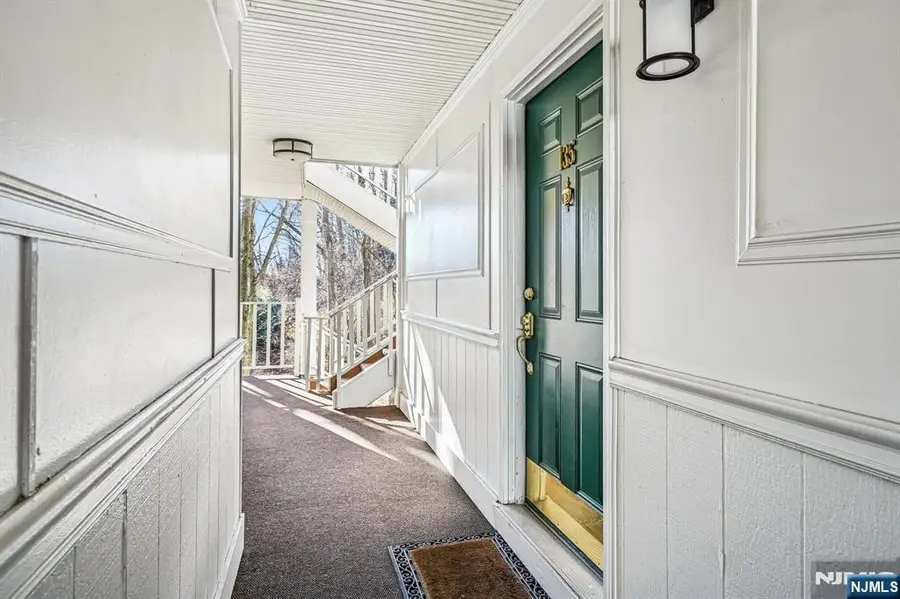 135 Raintree Lane, Mahwah, NJ 07430 - Image #3