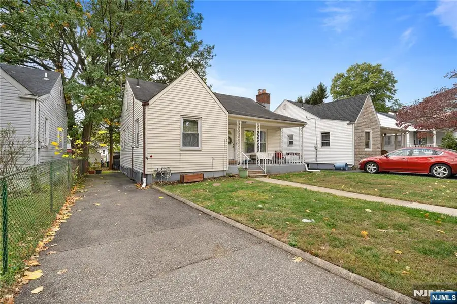 17 Princeton Street, Clifton, NJ 07014 - Image #2