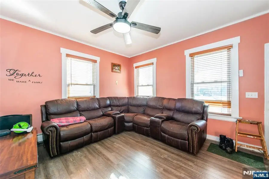 27-29 Willard Street, Pompton Lakes, NJ 07442 - Image #2