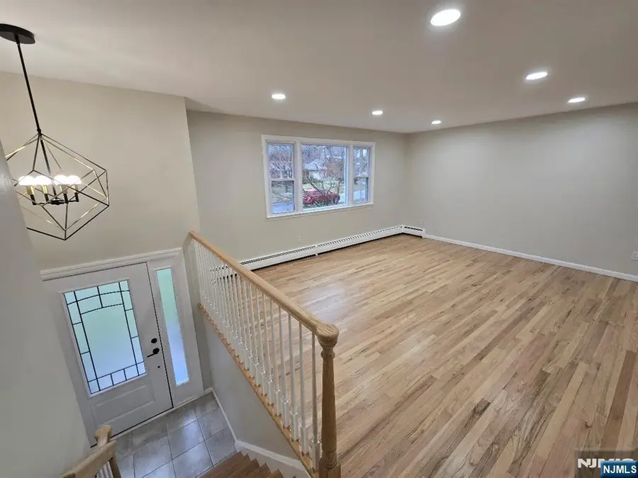 131 Momar Drive, Ramsey, NJ 07446 - Image #3