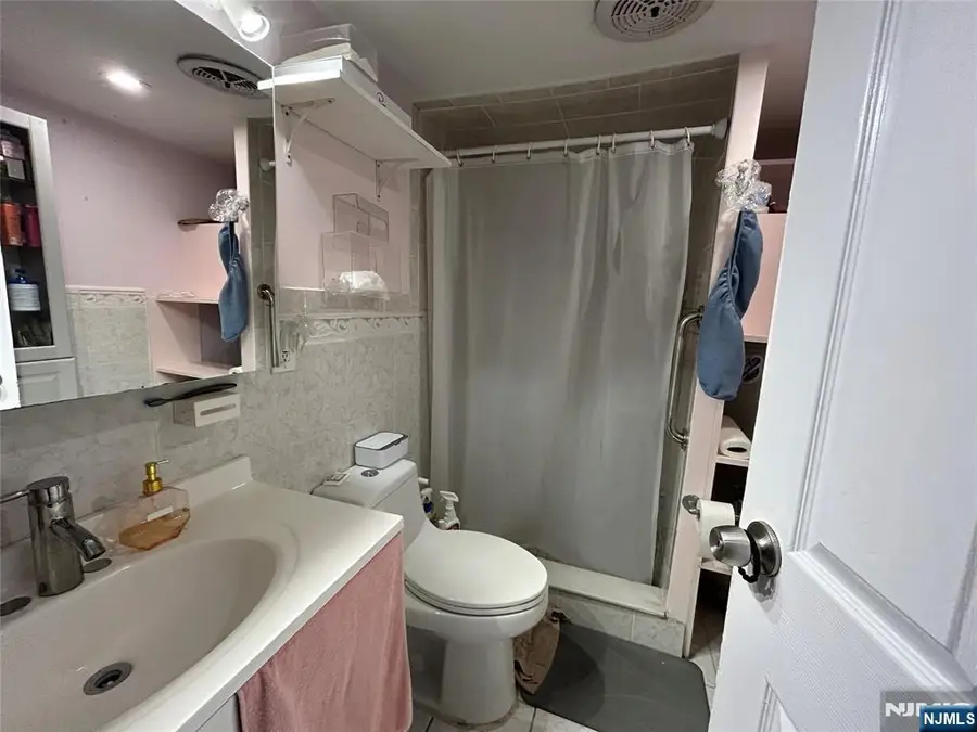 36 Poplar, Lodi, NJ 07644 - Image #3