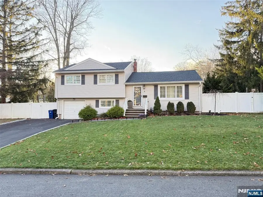 4 Hemlock Street, Montvale, NJ 07645 - Image #3