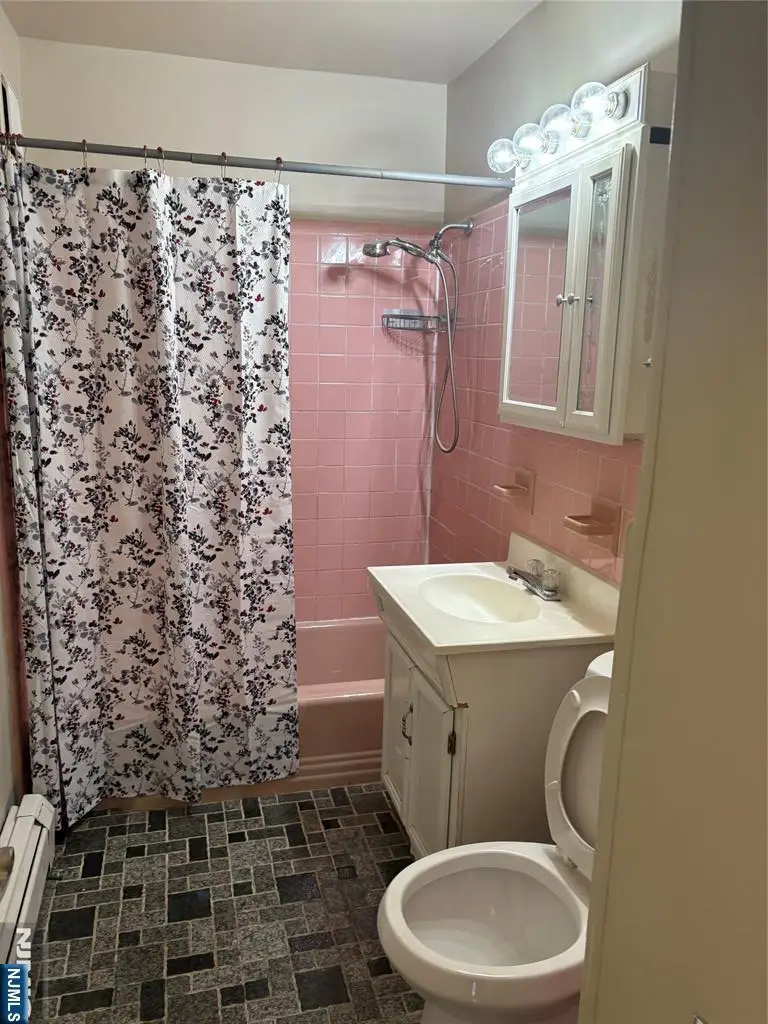 28 Park Place, Kearny, NJ 07032 - Image #2