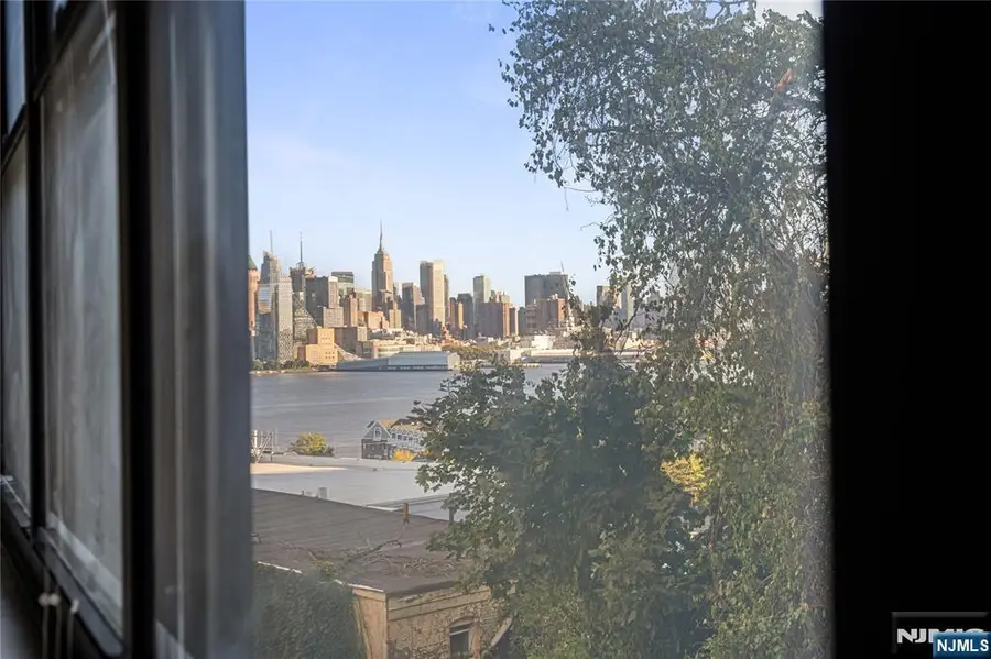 7000 Boulevard East 11E, Guttenberg, NJ 07093 - #3