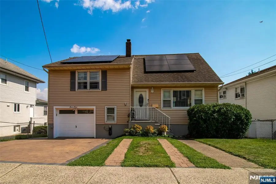 88 Columbia Street, Wood Ridge, NJ 07075 - Image #2