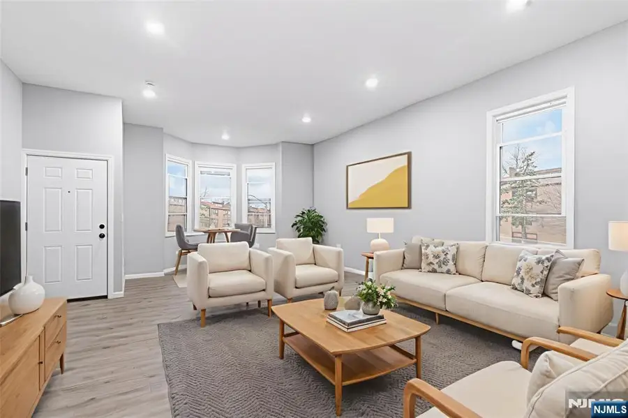 327 S Orange Avenue, Newark, NJ 07103 - Image #2