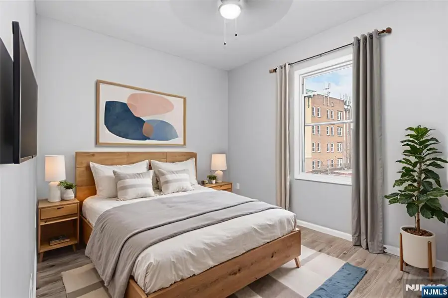 327 S Orange Avenue, Newark, NJ 07103 - Image #3