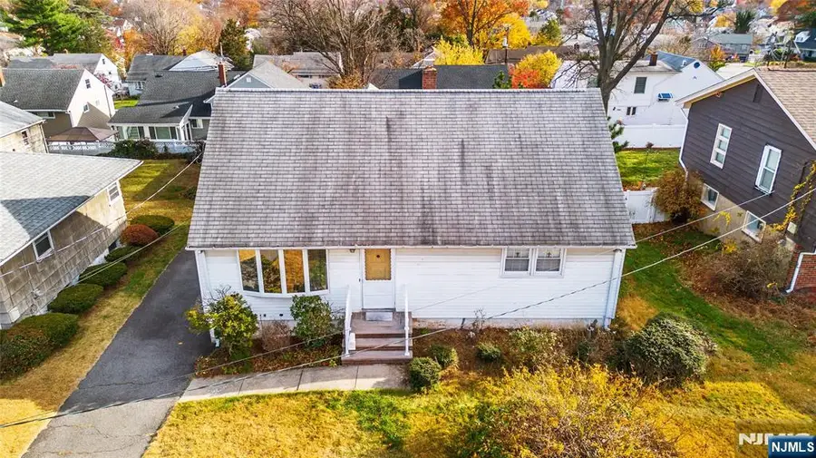 33 Graydon Terrace, Clifton, NJ 07013 - #2