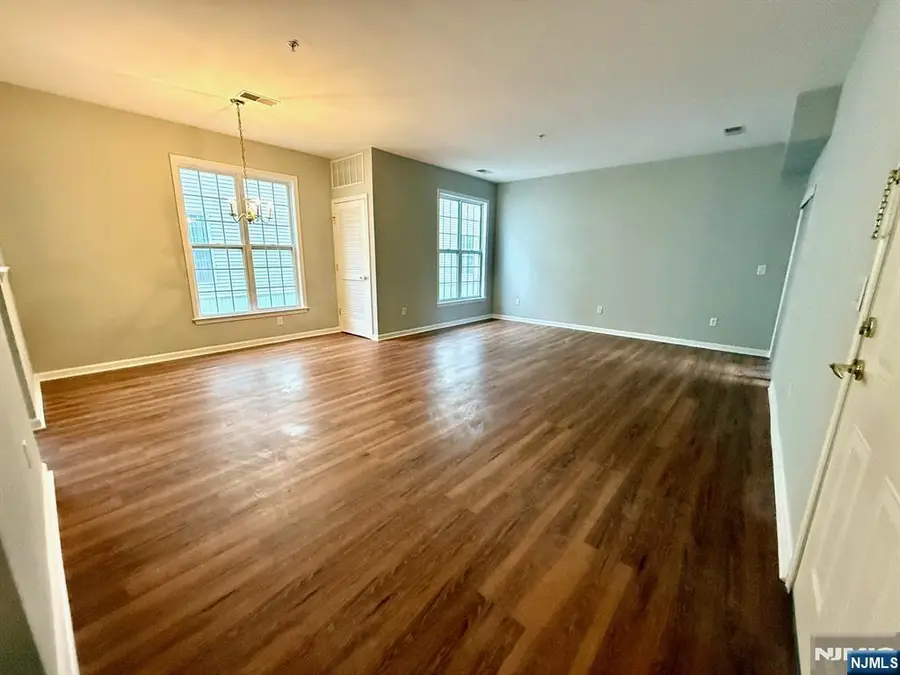 200 Dey Street 262, Harrison, NJ 07029 - Image #2