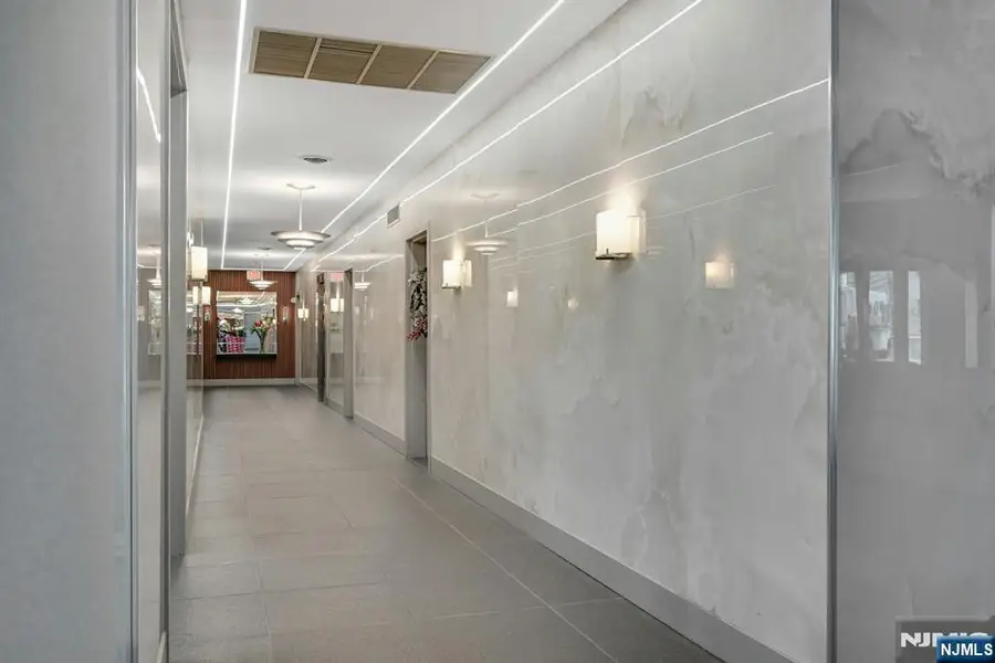 1530 Palisade Avenue 23S, Fort Lee, NJ 07024 - Image #3