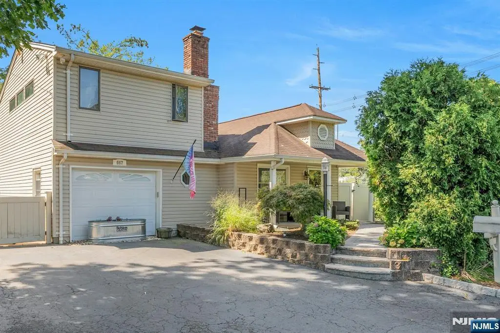 667 McKinley Avenue, Township Of Washington, NJ 07676 - Image #1