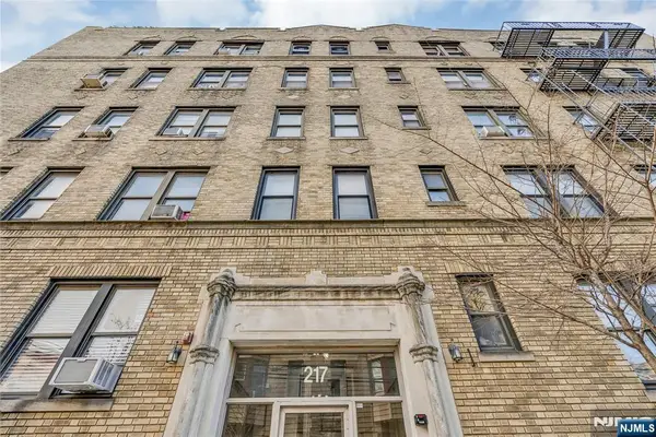 217 44th Street 1, Union City, NJ 07087