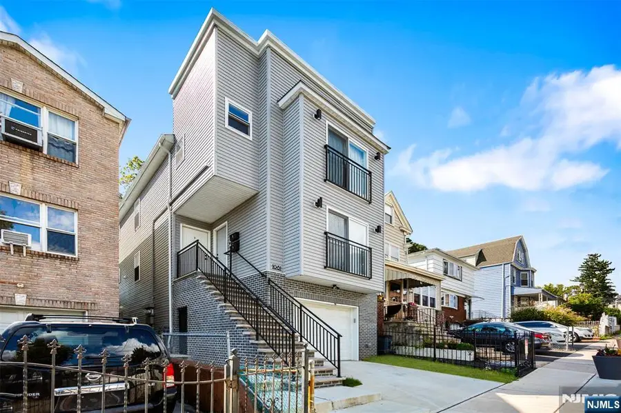 1081 18th Avenue, Newark, NJ 07106 - Image #2