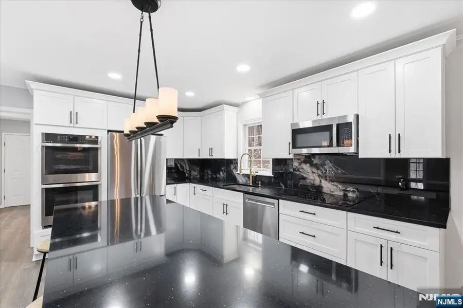 611 Snake Den Road, West Milford, NJ 07480 - #3