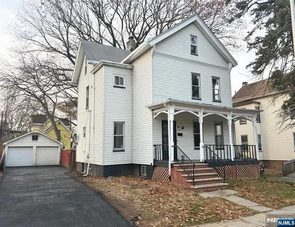 19 Linwood Place, East Orange, NJ 07017