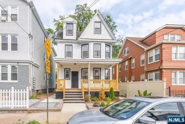 32 Palm Street, Newark, NJ 07106