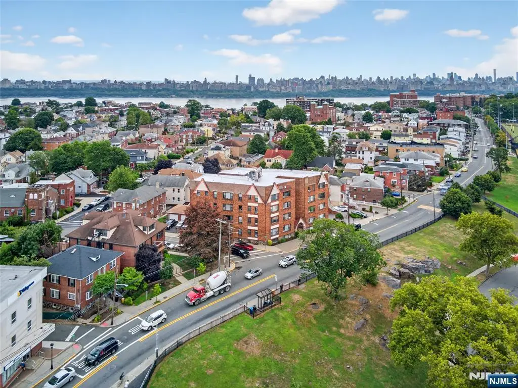 307 Fairview Avenue, Fairview, NJ 07022 - Image #1