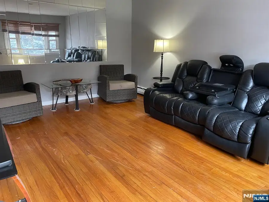 18 Schuyler Avenue, Kearny, NJ 07032 - Image #2