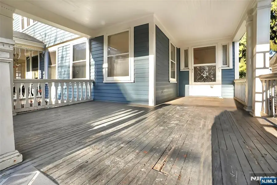 9 Hawthorne Place, Montclair, NJ 07042 - Image #3