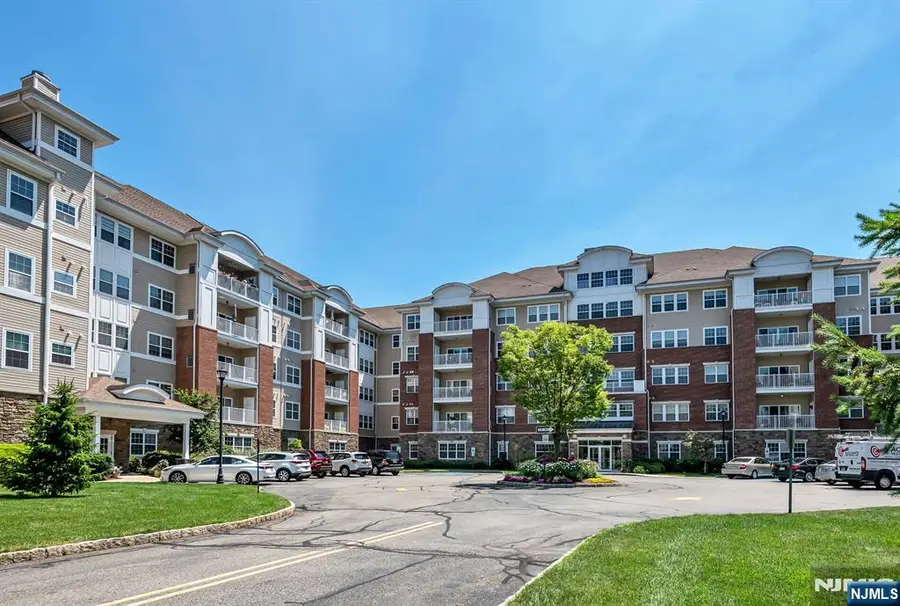 4203 Warrens Way, Wanaque, NJ 07465 - #2