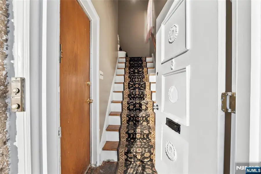 52 Tremont Terrace, Irvington, NJ 07111 - #3