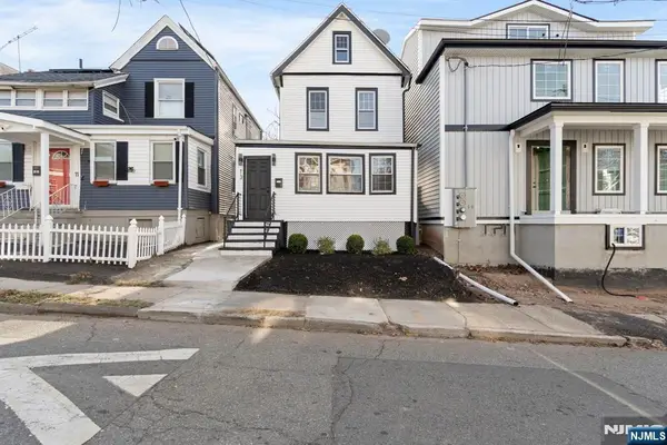 13 Orange Place, Irvington, NJ 07111