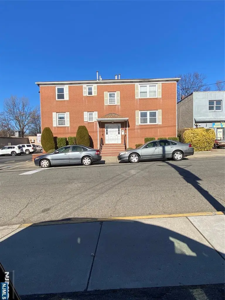 41 W Church Street 11, Bergenfield, NJ 07621 - Image #2