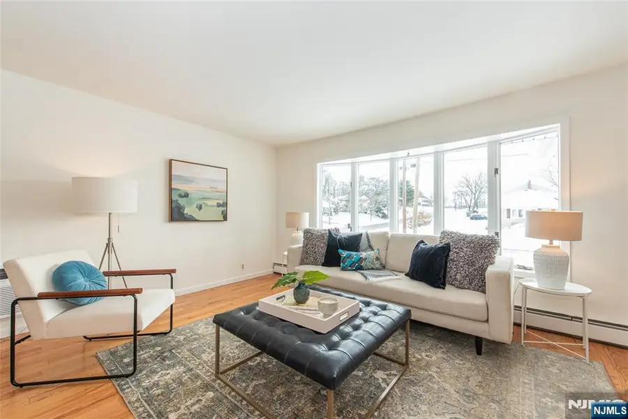 27 Balston Drive, Verona, NJ 07044 - #3