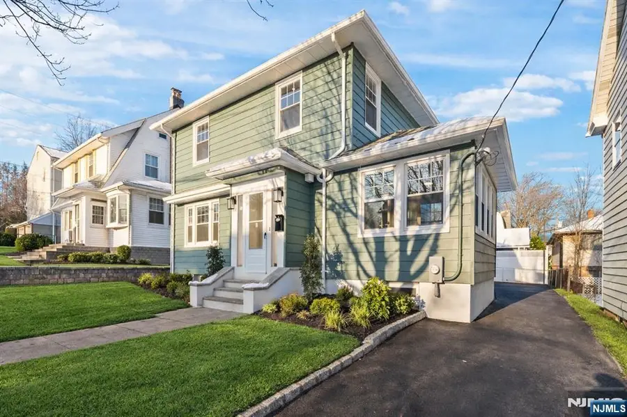 413 Franklin Avenue, Hasbrouck Heights, NJ 07604 - Image #3