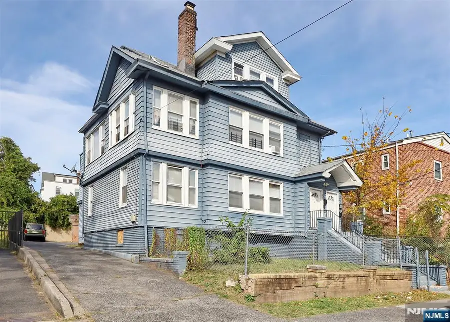 351 Osborne Terrace, Newark, NJ 07112 - Image #2