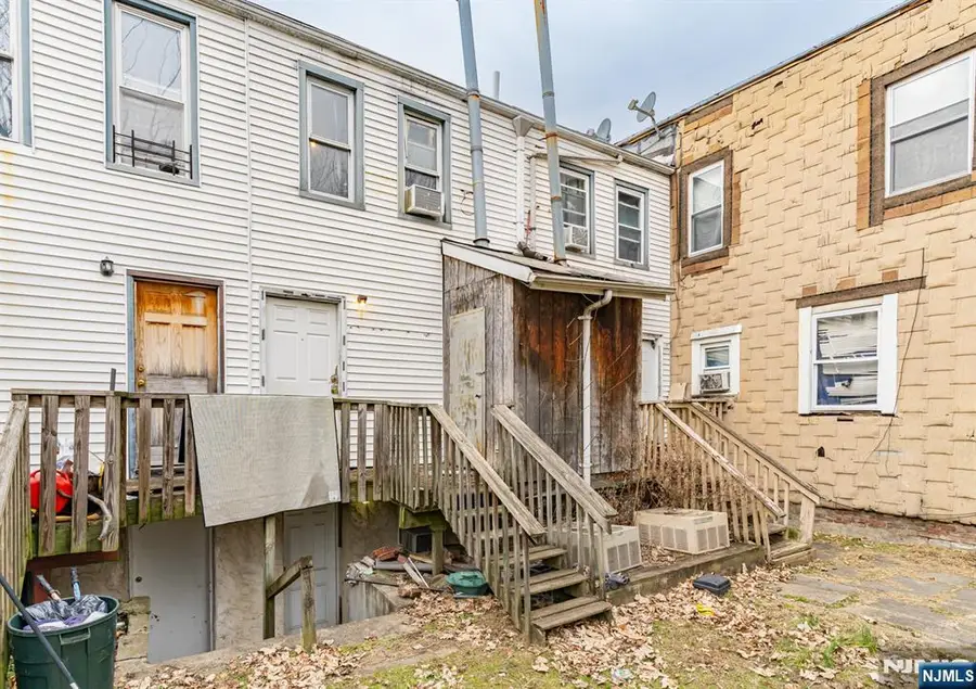 119 Highland Avenue, Newark, NJ 07104 - Image #3