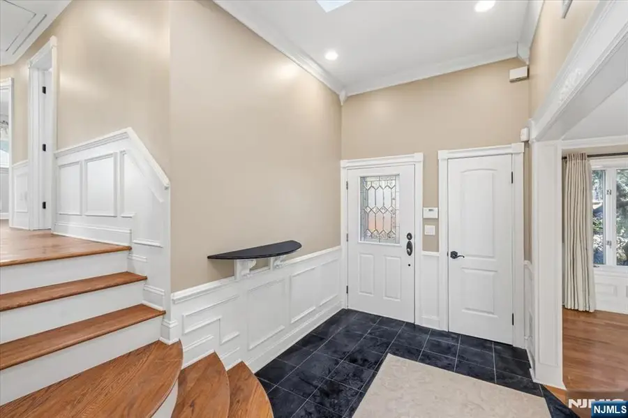 72 Hemlock Drive, Paramus, NJ 07652 - Image #3