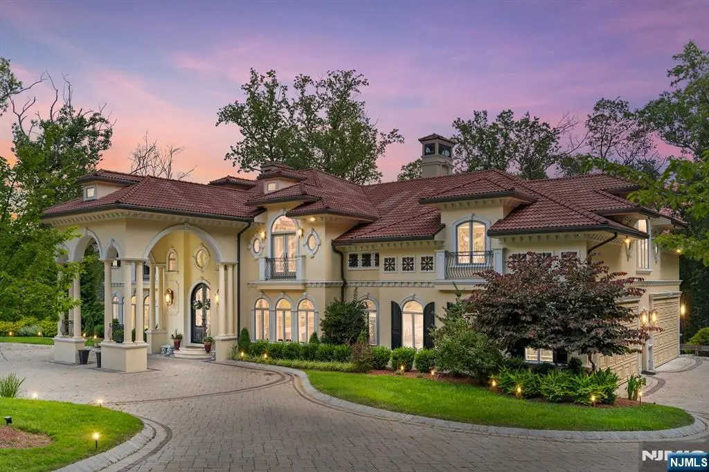 6 Burning Hollow Road, Saddle River, NJ 07458 - Image #1