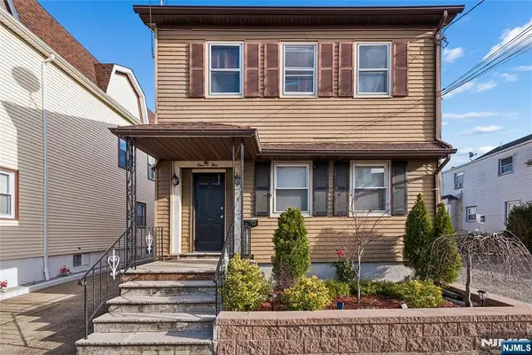 105 E 22nd Street, Paterson, NJ 07514