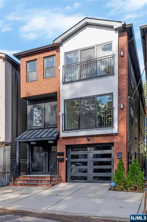 11 Voorhees, Newark, NJ 07103 - Image #1