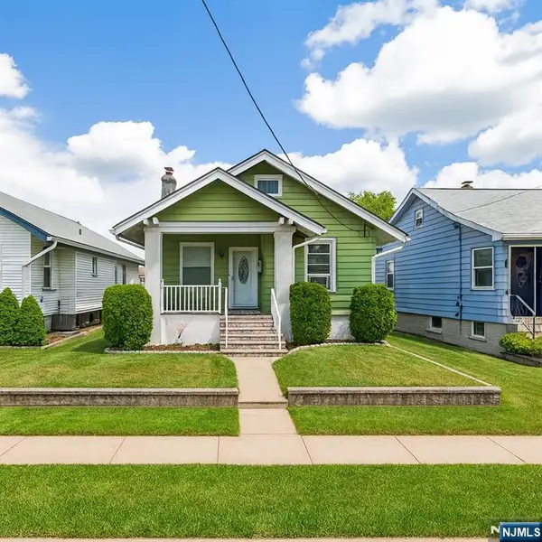 167 Valley Brook Avenue, Lyndhurst, NJ 07071