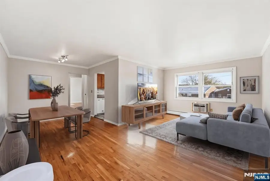 28 Knox Terrace, Wayne, NJ 07470 - Image #2