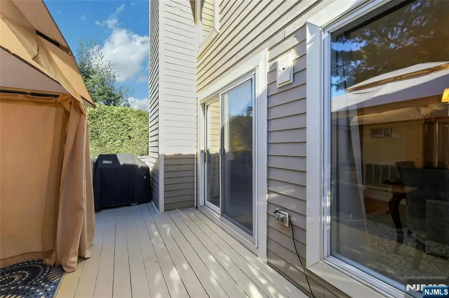 10 Greenup Court, Wayne, NJ 07470 - Image #3