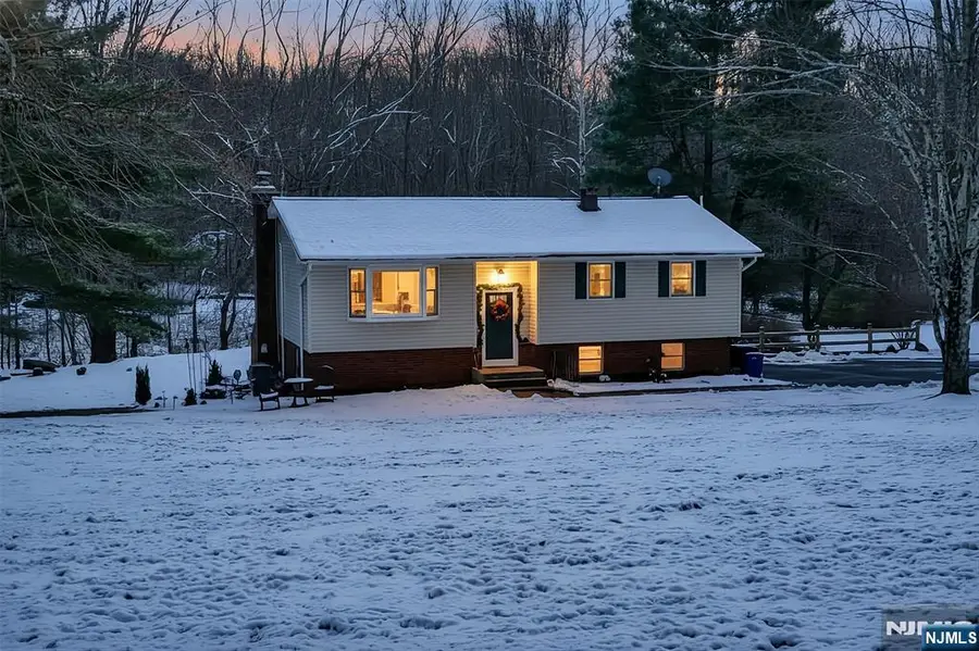 76 County Road 521, Hampton Township, NJ 07860 - Image #2