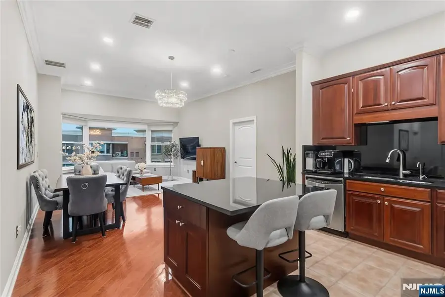 22 Ave At Port Imperial 504, West New York, NJ 07093 - #2