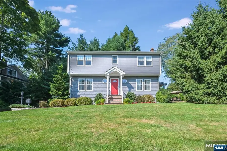 418 Prospect Street, Glen Rock, NJ 07452 - Image #2