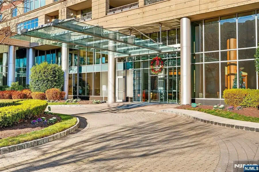 8100 River Road 801, North Bergen, NJ 07047 - #3