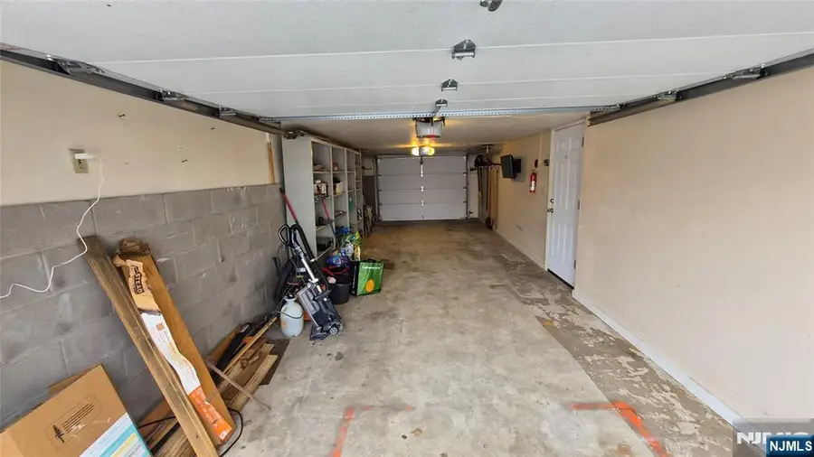 6 Chamberlain Avenue, Little Ferry, NJ 07643 - Image #2