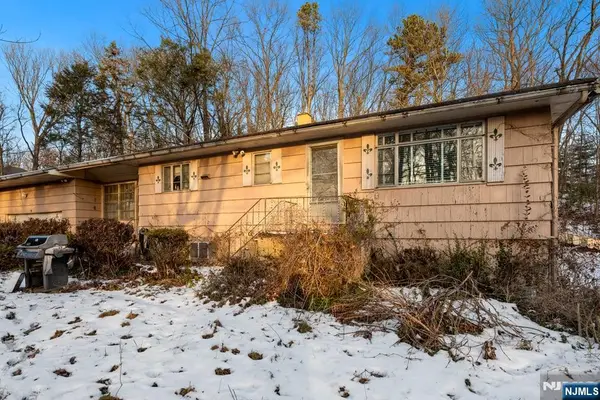 155 Mount Pleasant Avenue, Dover Town, NJ 07801