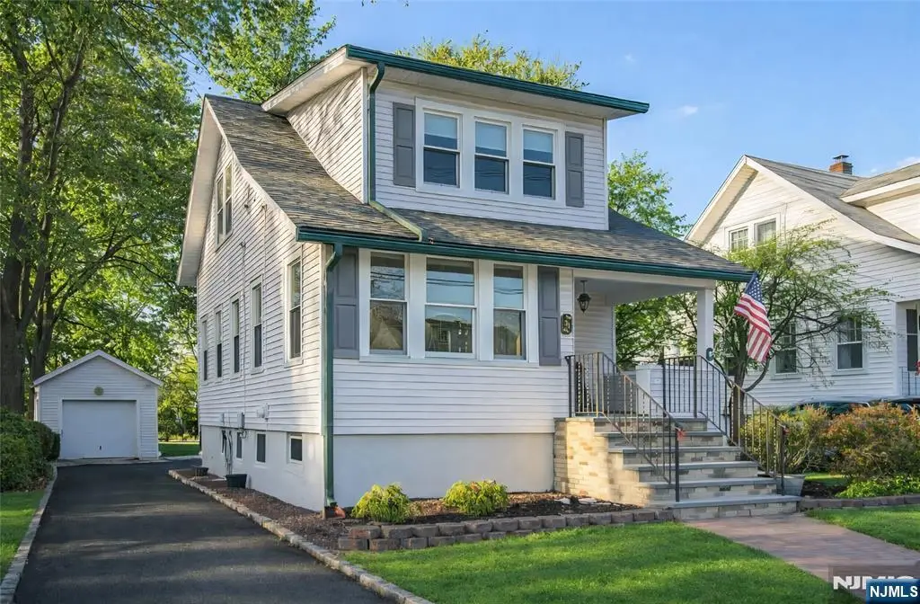 31 Gray Street, West Caldwell, NJ 07006 - Image #1