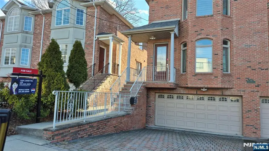 48 Henry Avenue 1, Palisades Park, NJ 07650 - Image #2